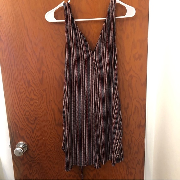 BCBGeneration Pink Striped Multi-colored Romper Size Small - Picture 4 of 11